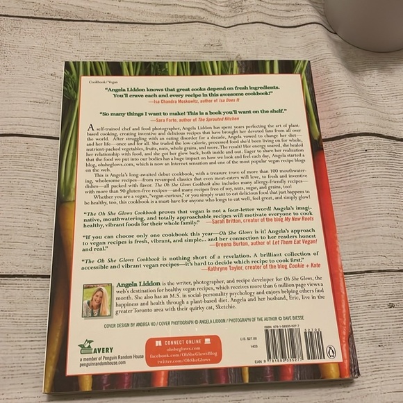 NEW - The Oh She Glows Cookbook​​ - Picture 2 of 4